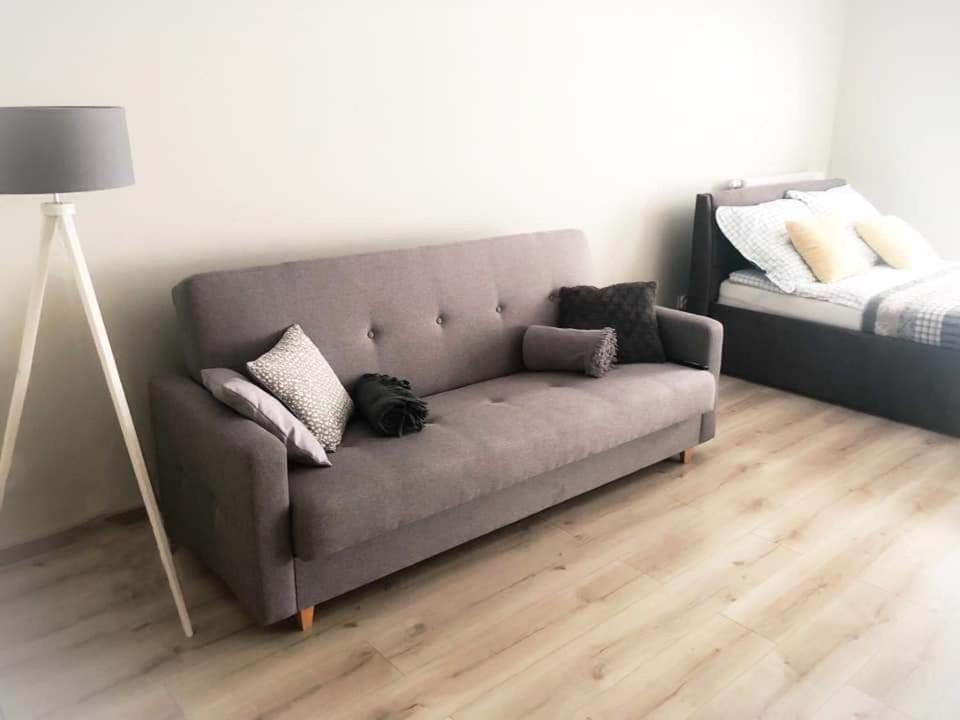 Apartament Konin Prestigeアパートメント エクステリア 写真